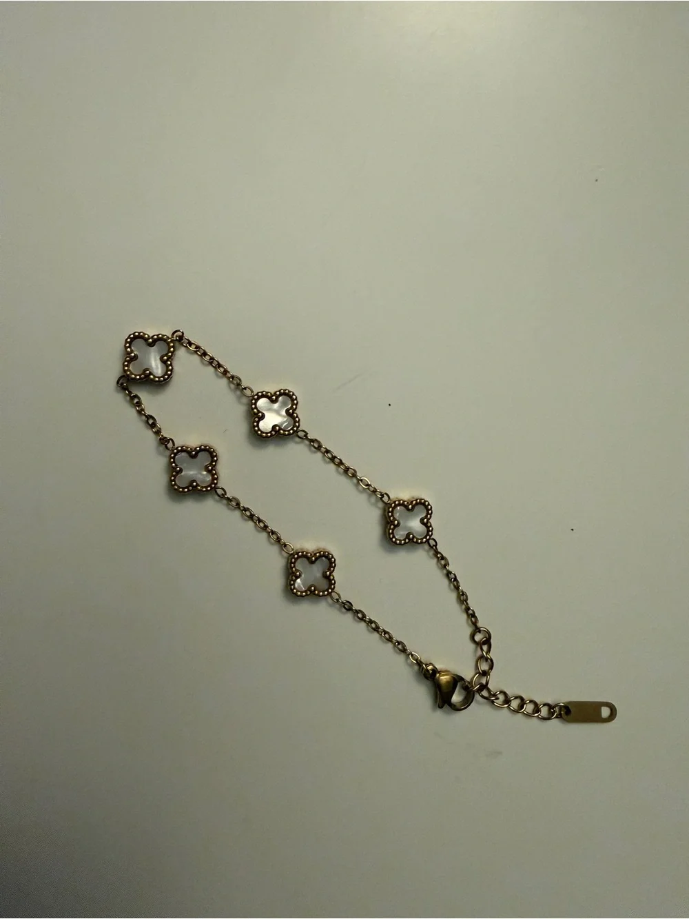 Gold Clover Link Bracelet similar to Arpels